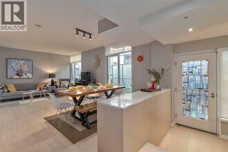 4527 Cambie St. in Vancouver, BC - Building Photo - Building Photo