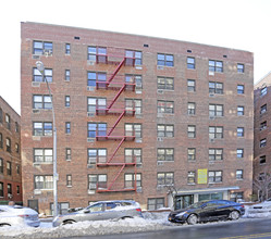 Blair House in Flushing, NY - Building Photo - Building Photo