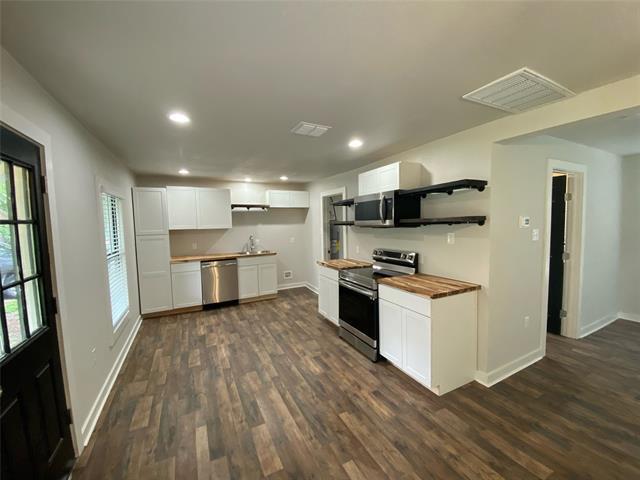 property at 1736 E California St