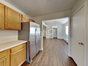 6783 Prairie Hill Rd S in Fort Worth, TX - Building Photo - Building Photo