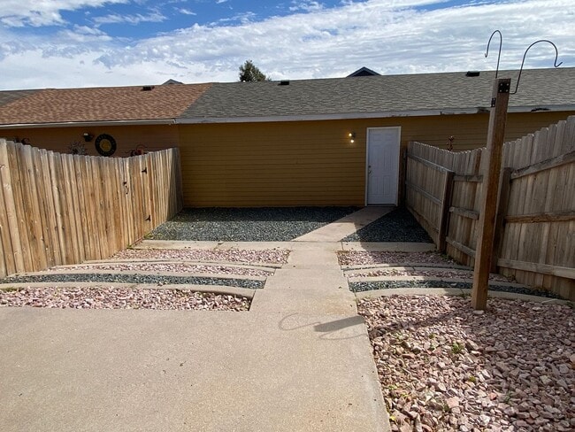 1505 Copperville Rd in Cheyenne, WY - Building Photo - Building Photo