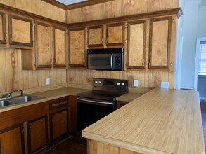 753 Center St in West Columbia, SC - Building Photo - Building Photo