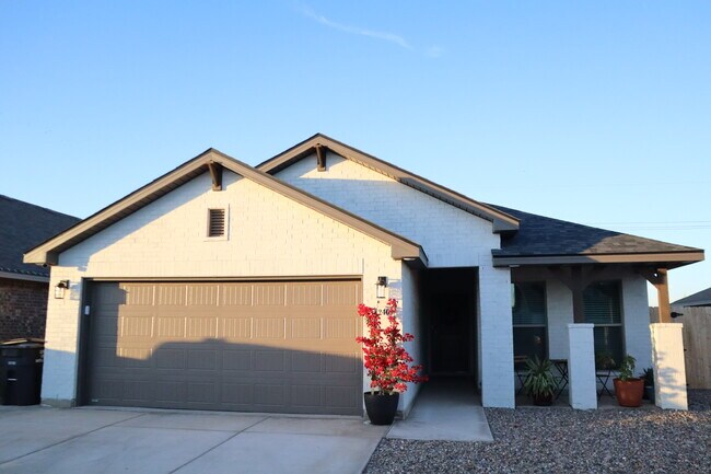 property at 2409 Bastrop Ave
