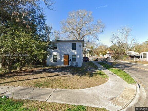 1803 W 11th St in Jacksonville, FL - Building Photo