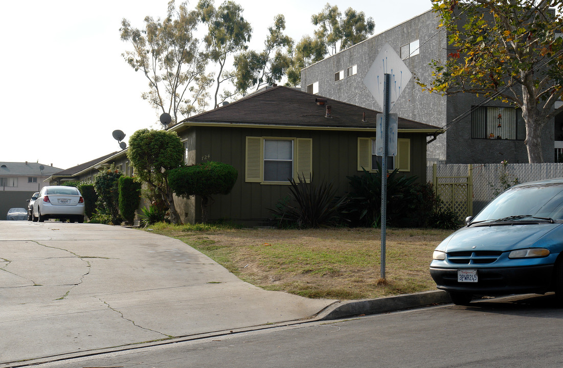 724 Cory Dr in Inglewood, CA - Building Photo