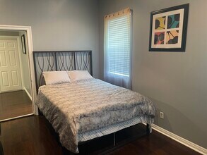 16868 Ridge Cliff Dr, Unit # A in Riverside, CA - Foto de edificio - Building Photo