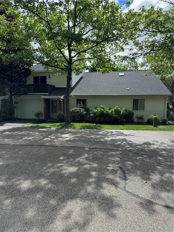 property at 897 Halifax Dr
