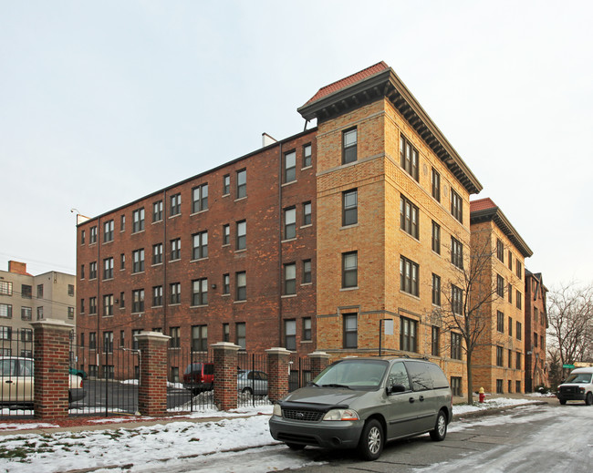 New Center Commons in Detroit, MI - Foto de edificio - Building Photo