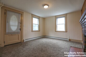 26 Shepard St in Boston, MA - Building Photo - Building Photo