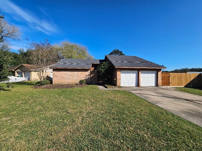 property at 711 Leicester Ln