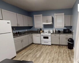 101 1/2 Calumet St, Unit 1 in Boston, MA - Building Photo - Building Photo