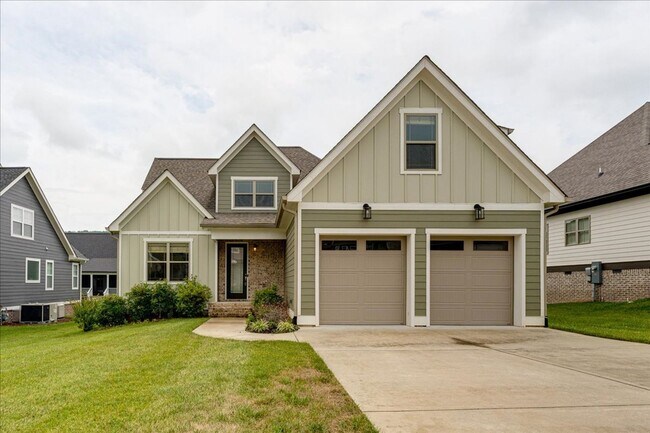 property at 2318 Large Oak Dr