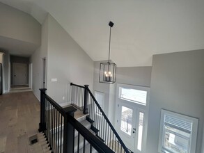 19322 W 109th Pl in Olathe, KS - Building Photo - Building Photo