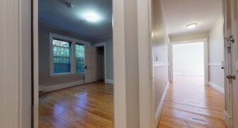 11 Story St, Unit 3 in Cambridge, MA - Building Photo