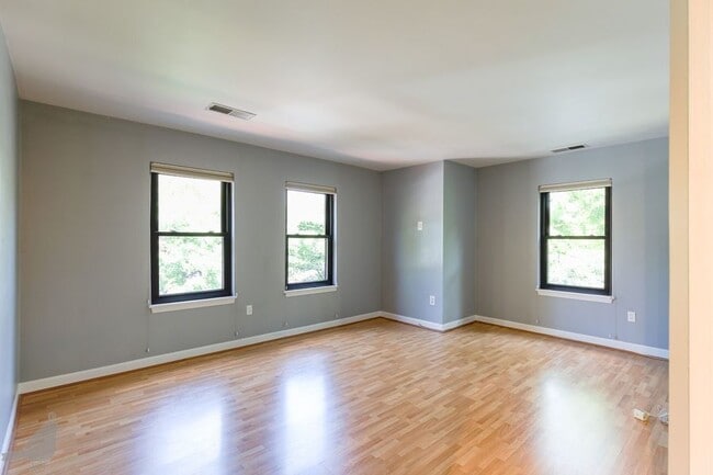 property at 1200 Q St NW