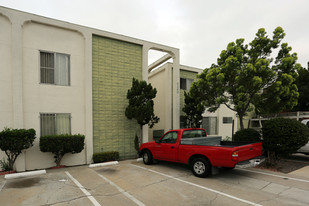 4140 43rd St Apartments