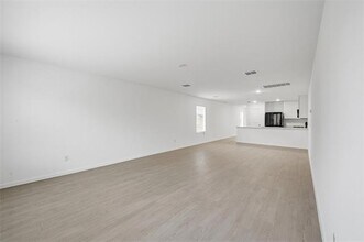 1037 Raintree Rd in Princeton, TX - Building Photo - Building Photo