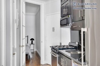 53 Leroy St in New York, NY - Building Photo - Building Photo