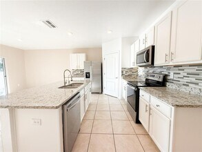 664 Tortugas St in Haines City, FL - Building Photo - Building Photo