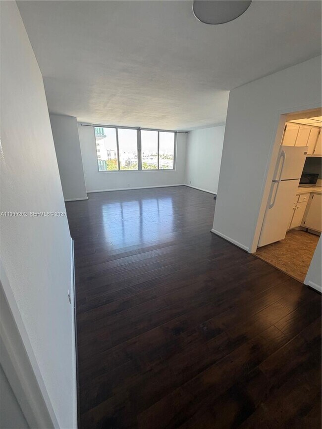 property at 1000 West Ave