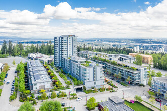 CentreBlock in Burnaby, BC - Building Photo - Building Photo