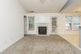 9207 Amy Dr in Charlotte, NC - Building Photo - Building Photo