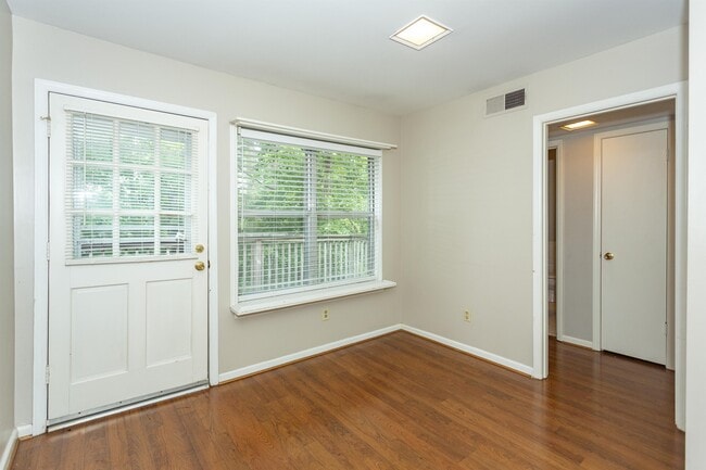 2014 Montreat Pkwy in Vestavia Hills, AL - Building Photo - Building Photo