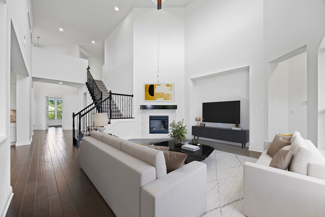 567 Pecos River Xing in Dripping Springs, TX - Building Photo