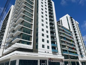 2232 NE 2nd Ave in Miami, FL - Building Photo - Building Photo