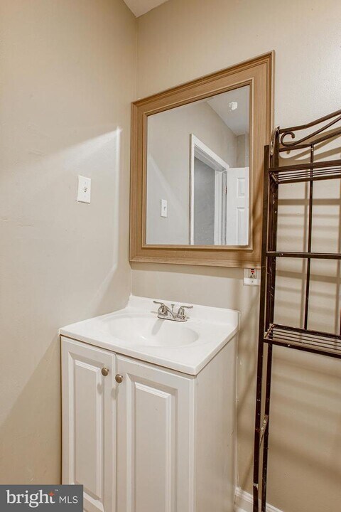 5215 Baltimore Ave Photo