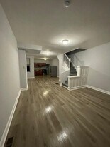 628 N 55th St in Philadelphia, PA - Building Photo