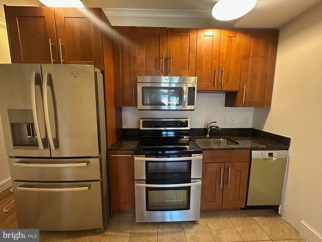 32 Q St NW in Washington, DC - Building Photo - Building Photo