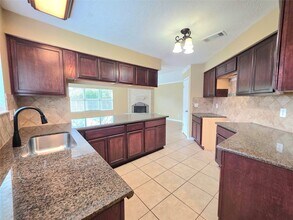 6510 Lynngate Dr in Spring, TX - Building Photo - Building Photo