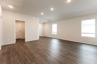 1905 Crimson Lake Blvd in El Reno, OK - Building Photo - Building Photo