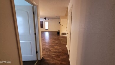 14247 Hacienda Rock Dr in El Paso, TX - Foto de edificio - Building Photo