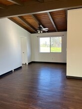 4607 Plaza Ln, Unit Apt F in Riverside, CA - Foto de edificio - Building Photo