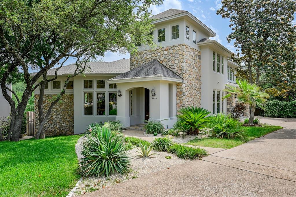 1221 Tamranae Ct in Austin, TX - Foto de edificio