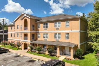 Bethel Towers in Tallahassee, FL - Building Photo - Primary Photo