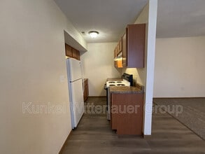 1810 Jamestown Rd in Swansea, IL - Building Photo - Building Photo