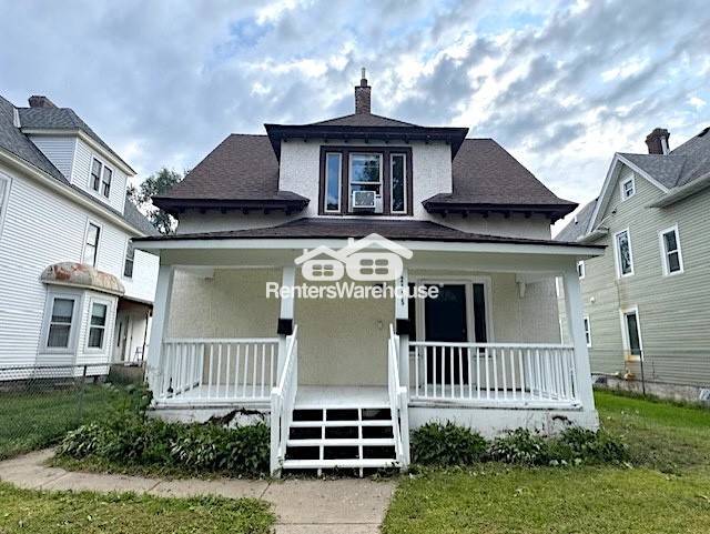 2535 11th Ave S in Minneapolis, MN - Building Photo