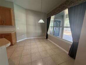 5516 Garden Arbor Dr in Lutz, FL - Building Photo - Building Photo