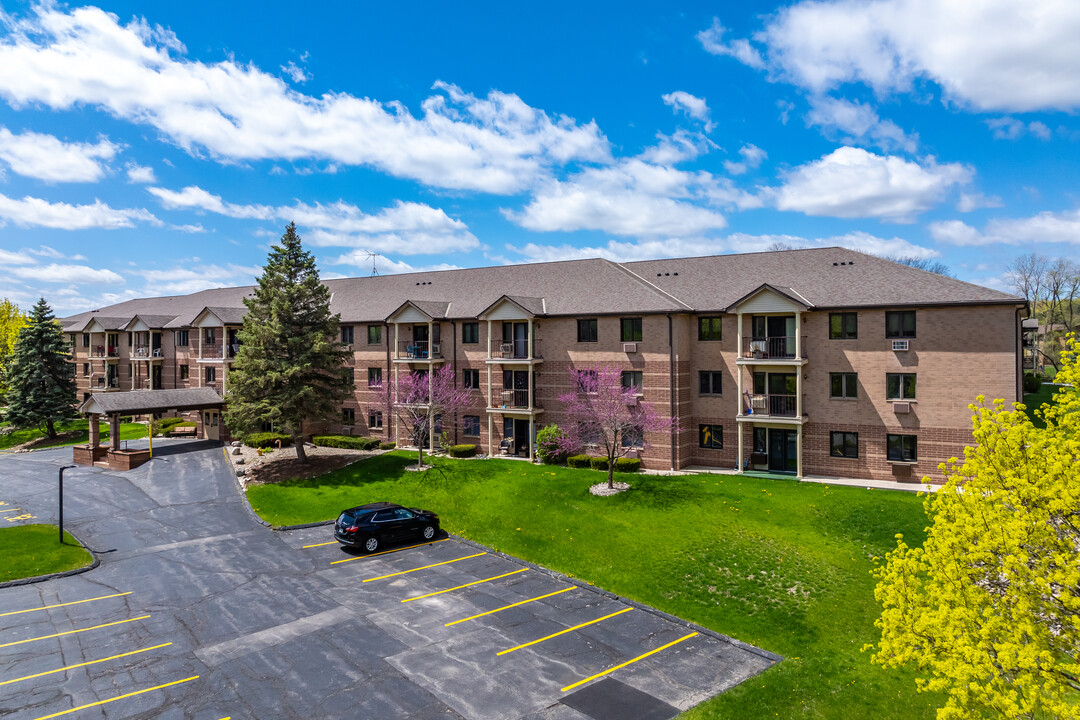 Park Place Condominiums in West Bend, WI - Building Photo