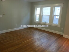 64 Frederick Ave in Medford, MA - Building Photo - Building Photo