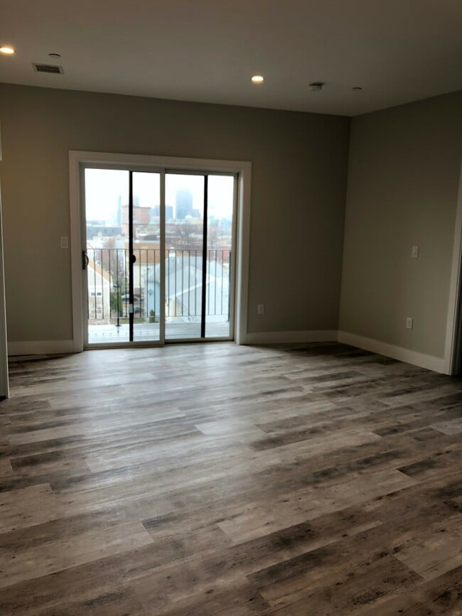 1458 Tremont St, Unit 1 photo'