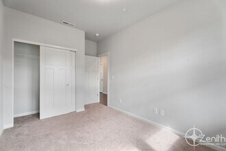 8631 N Wright St in Camas, WA - Building Photo - Building Photo