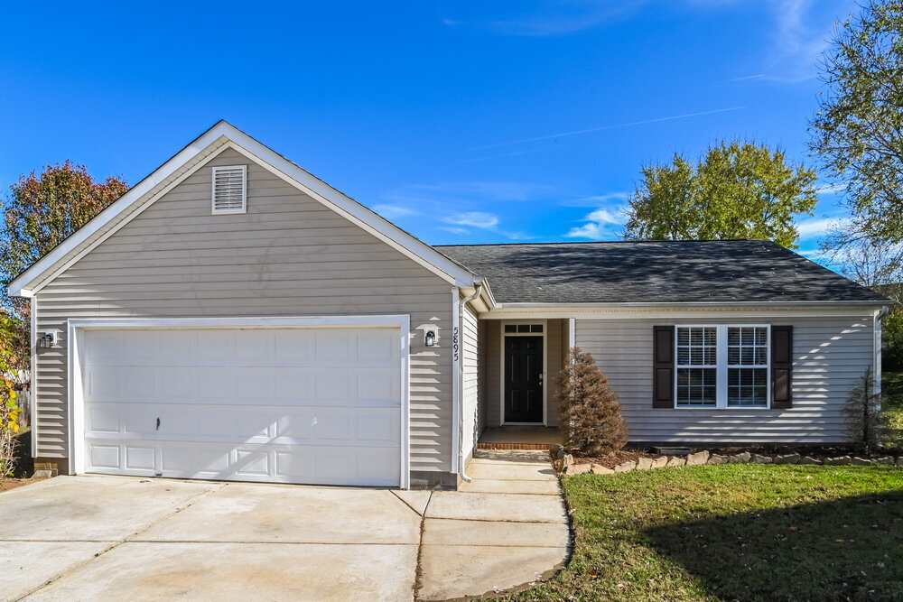 5895 Culloden Ct in Concord, NC - Building Photo