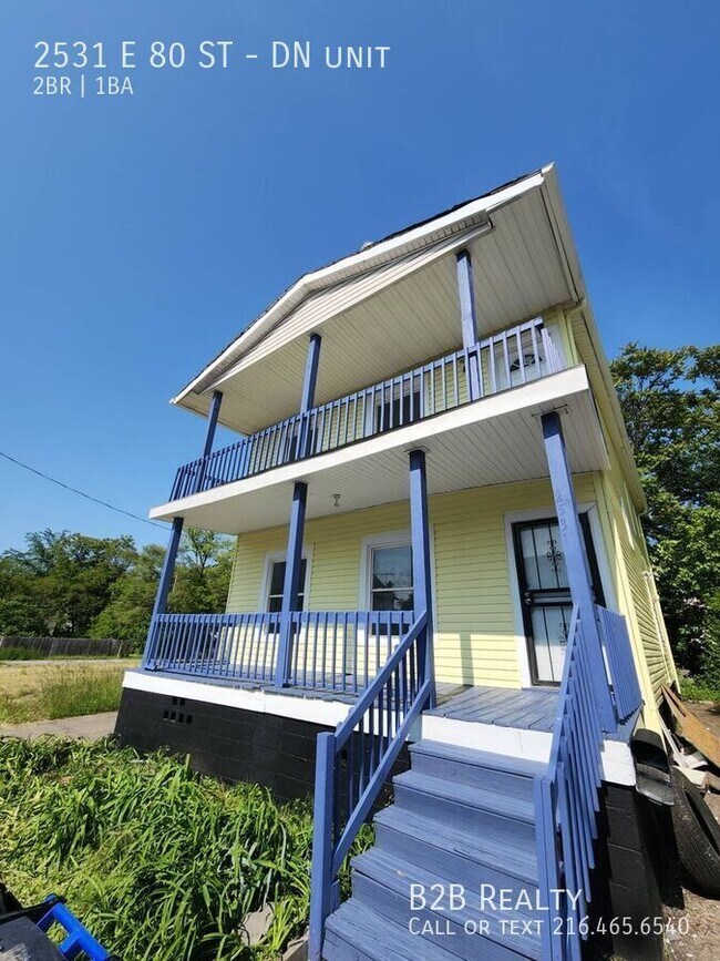 2531 E 80th St-Unit -DN unit in Cleveland, OH - Foto de edificio - Building Photo