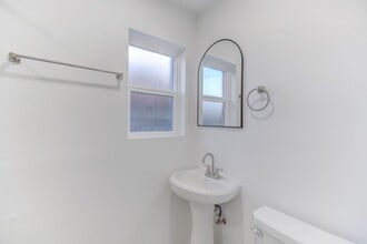 726 Parkhill St in Channelview, TX - Building Photo - Building Photo