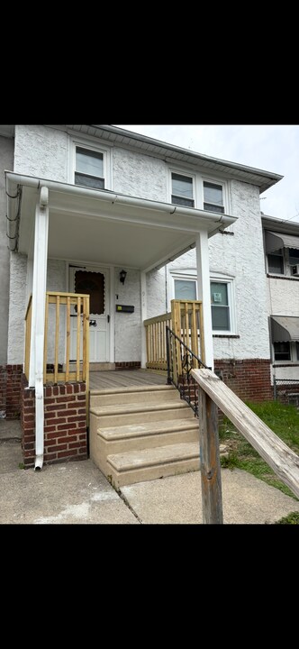 914 East 14th Street, Unit 914 East 14th Street in Chester, PA - Building Photo