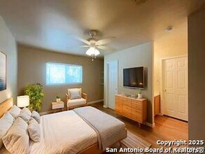 8025 Maverick Climb in San Antonio, TX - Building Photo - Building Photo